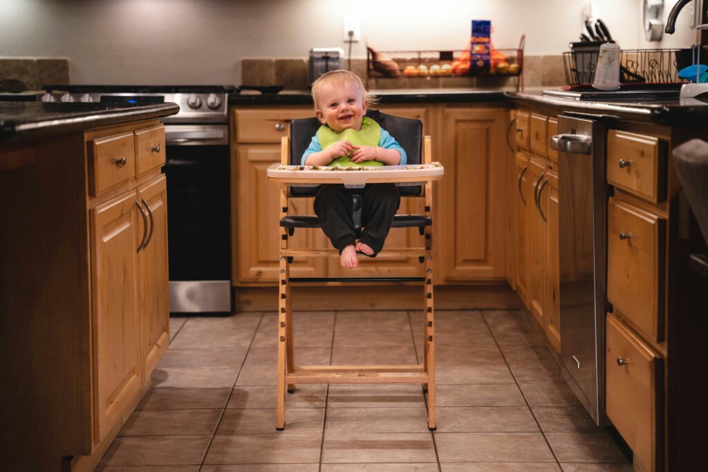 Affordable baby high chair on clean neutral background – best budget high chairs 2025